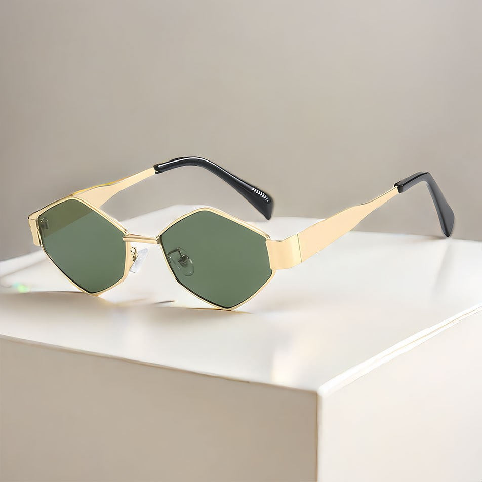 Wholesale Diamond metal sunglasses small frame sunglasses